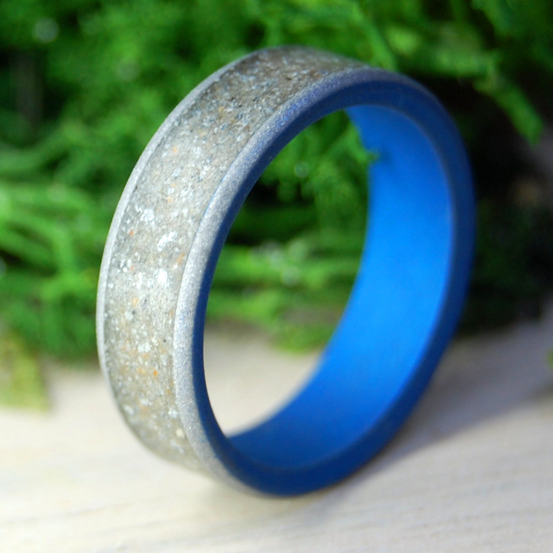 ALL THE BEACHES | Beach Sand  - Titanium Wedding Ring