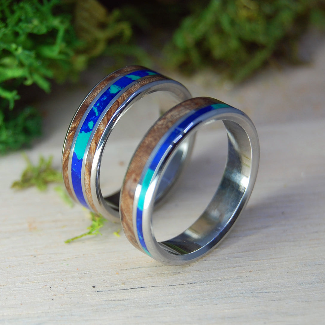 DARK MAPLE GALAXY | Titanium & Wood Wedding Ring Set