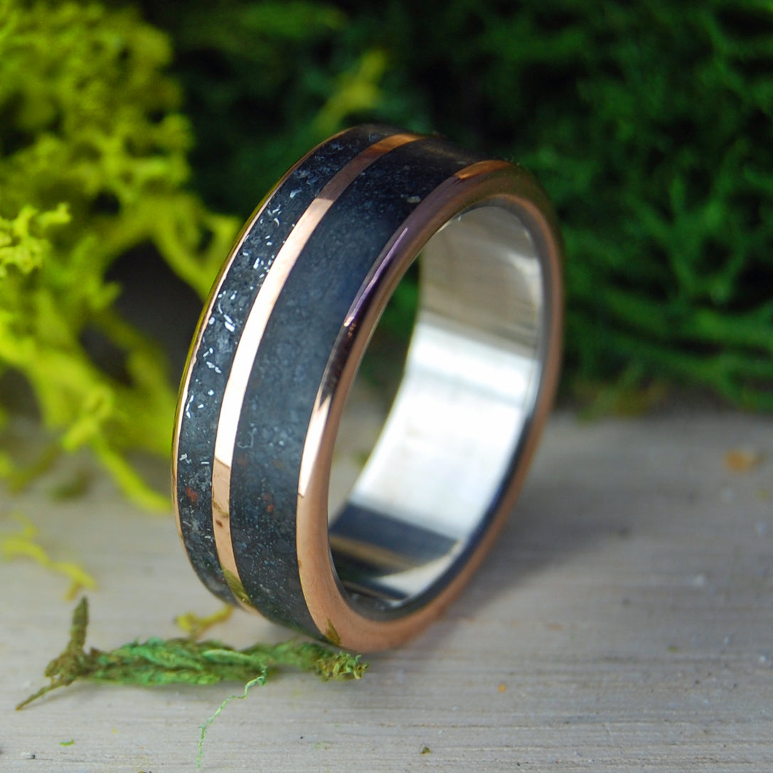 METEORITE Y LAVA | Meteorite & Icelandic Lava - Meteorite Wedding Ring