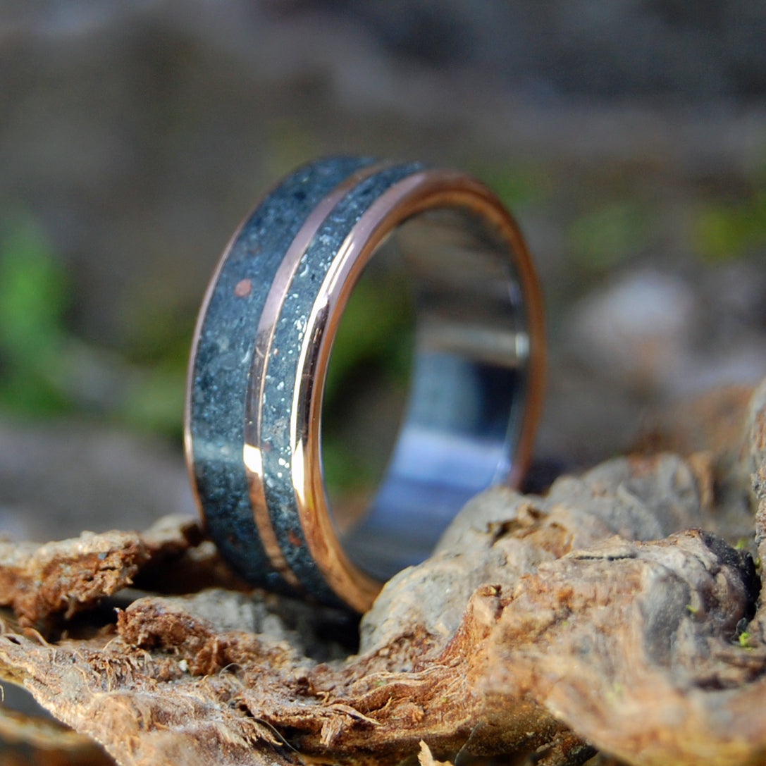 METEORITE Y LAVA | Meteorite & Icelandic Lava - Meteorite Wedding Ring