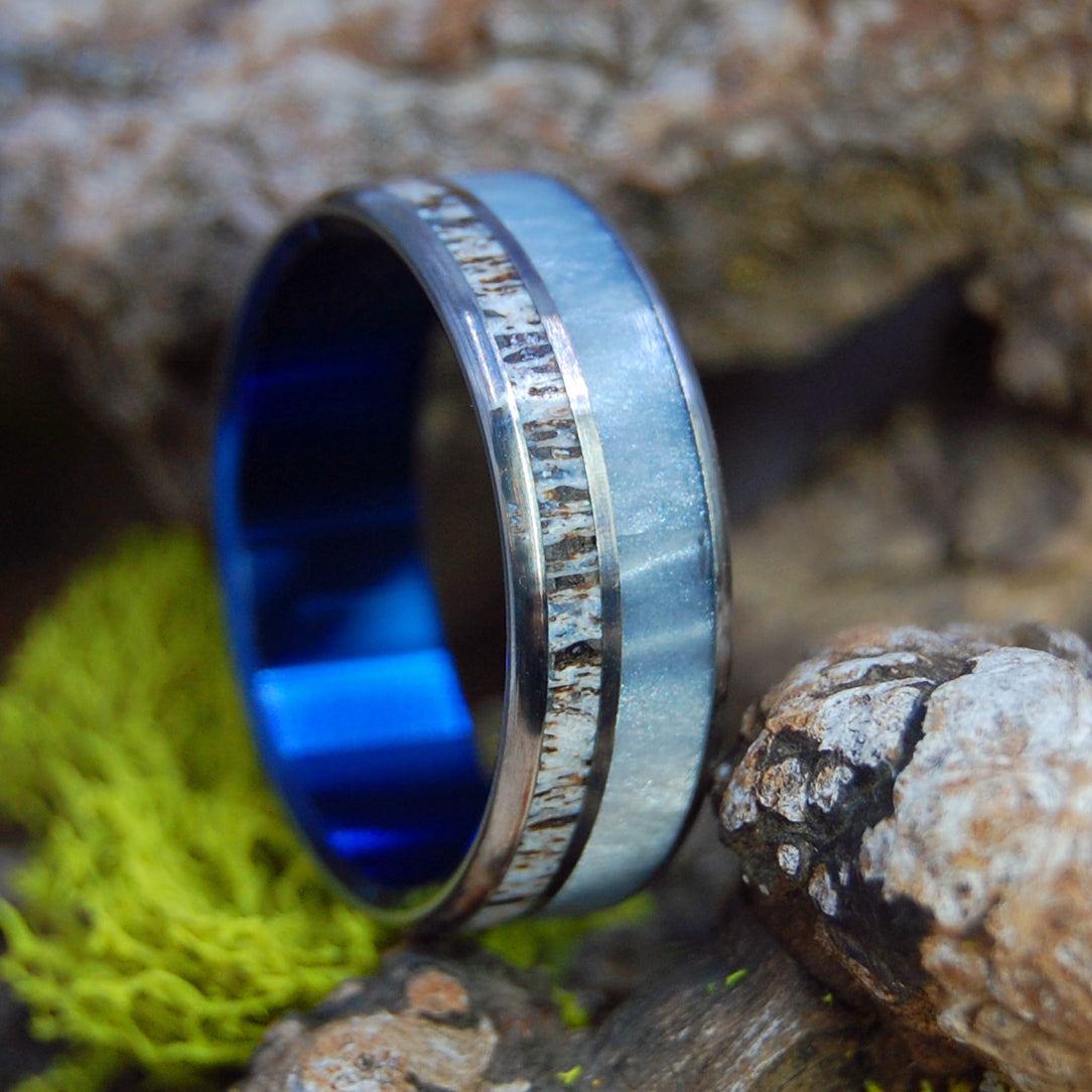 MOOSE ON THE WATER | Moose Antler & Gray Pearl - Antler Wedding Rings - Minter and Richter Designs