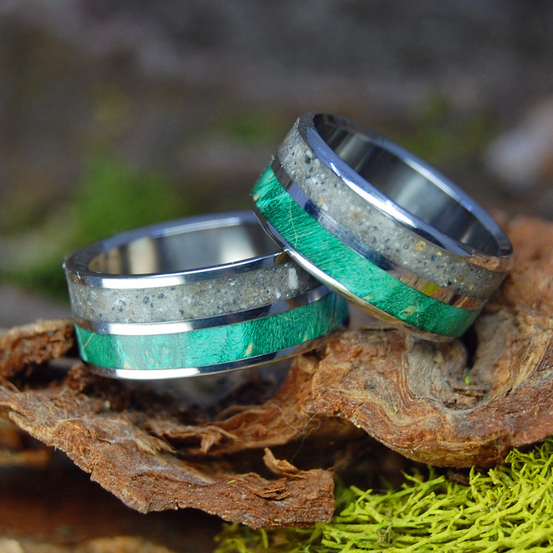 RACE POINT | Beach Sand and Wood Ring - Titanium Wedding Ring Set