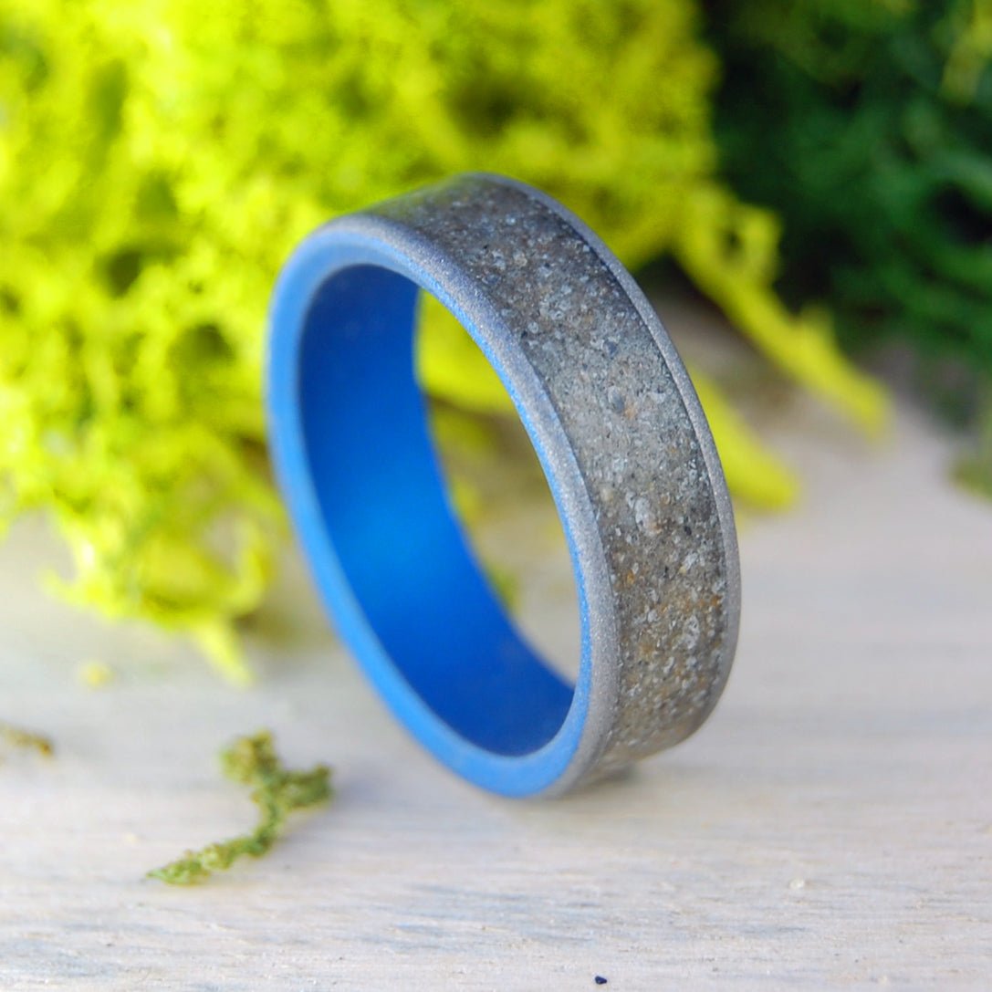 All The Beaches | Men's Beach Sand & Titanium Wedding Ring - Minter and Richter Designs