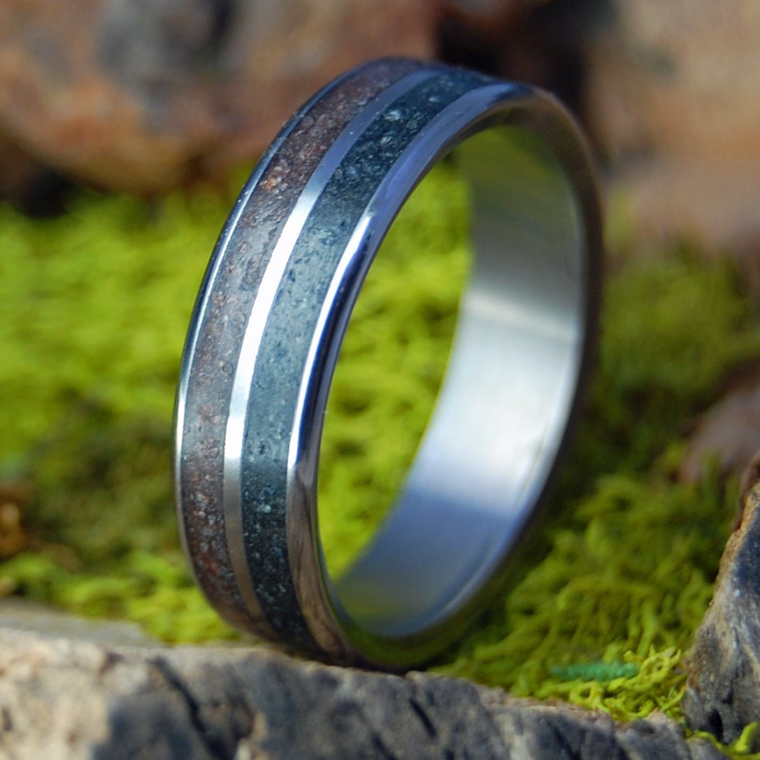 American Earth | Men's Oklahoma Dirt, Kentucky Coal & Titanium Wedding Ring - Minter and Richter Designs