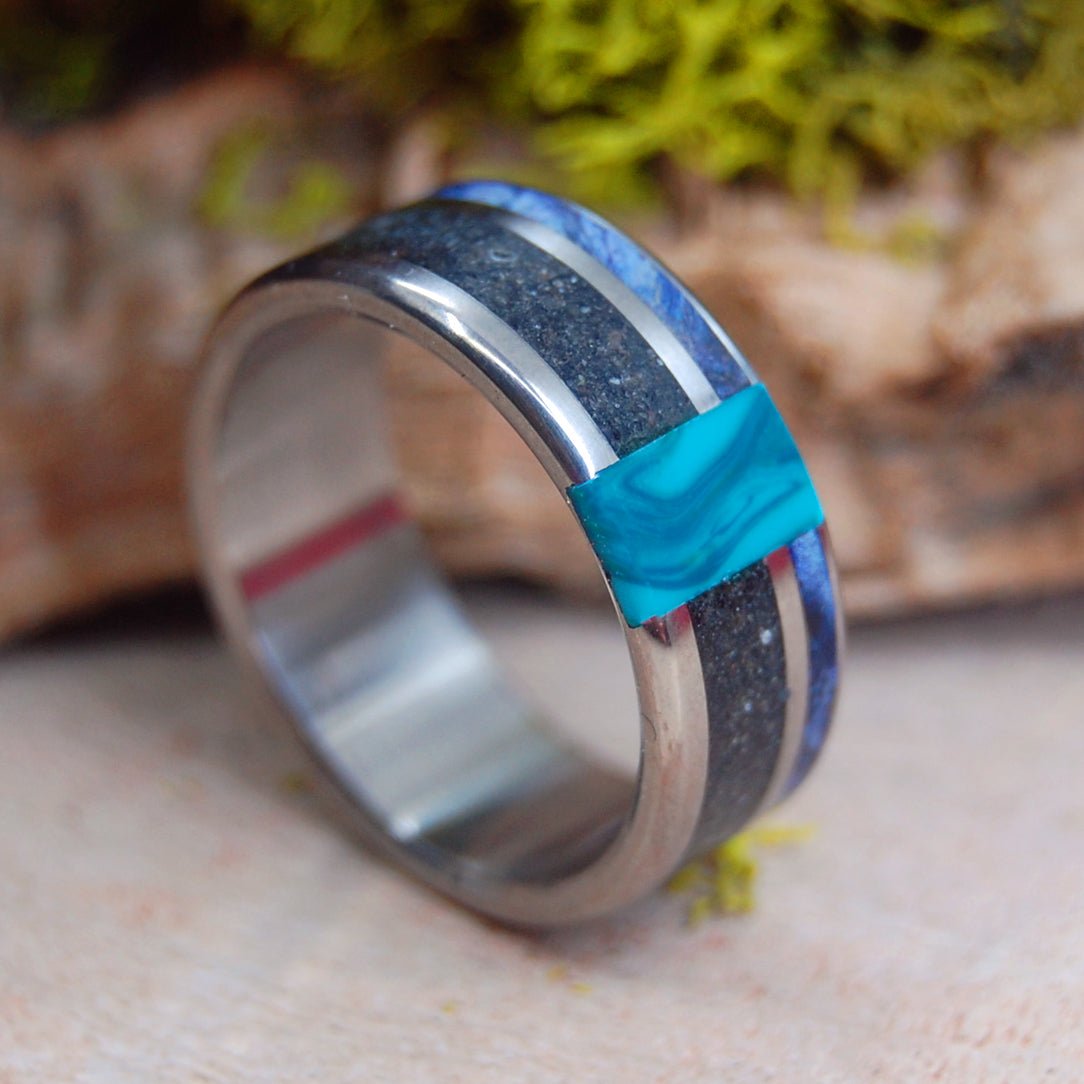 Aurora Over Iceland | Men's Blue Box Elder Wood, Icelandic Sand & Titanium Wedding Ring - Minter and Richter Designs