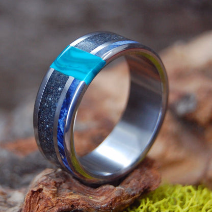 Aurora Over Iceland | Men's Blue Box Elder Wood, Icelandic Sand & Titanium Wedding Ring - Minter and Richter Designs