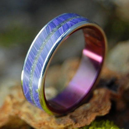 AVON CHAROITE | Beach Sand & Charoite Stone Titanium Wedding Ring - Minter and Richter Designs