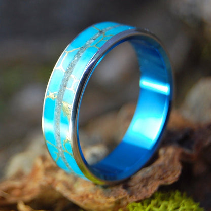 AVON TURQUOISE| Beach Sand & Turquoise Stone Titanium Wedding Ring - Minter and Richter Designs