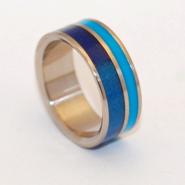 Blue Lagoon | Men's Blue Aqua Resin & Titanium Wedding Ring - Minter and Richter Designs