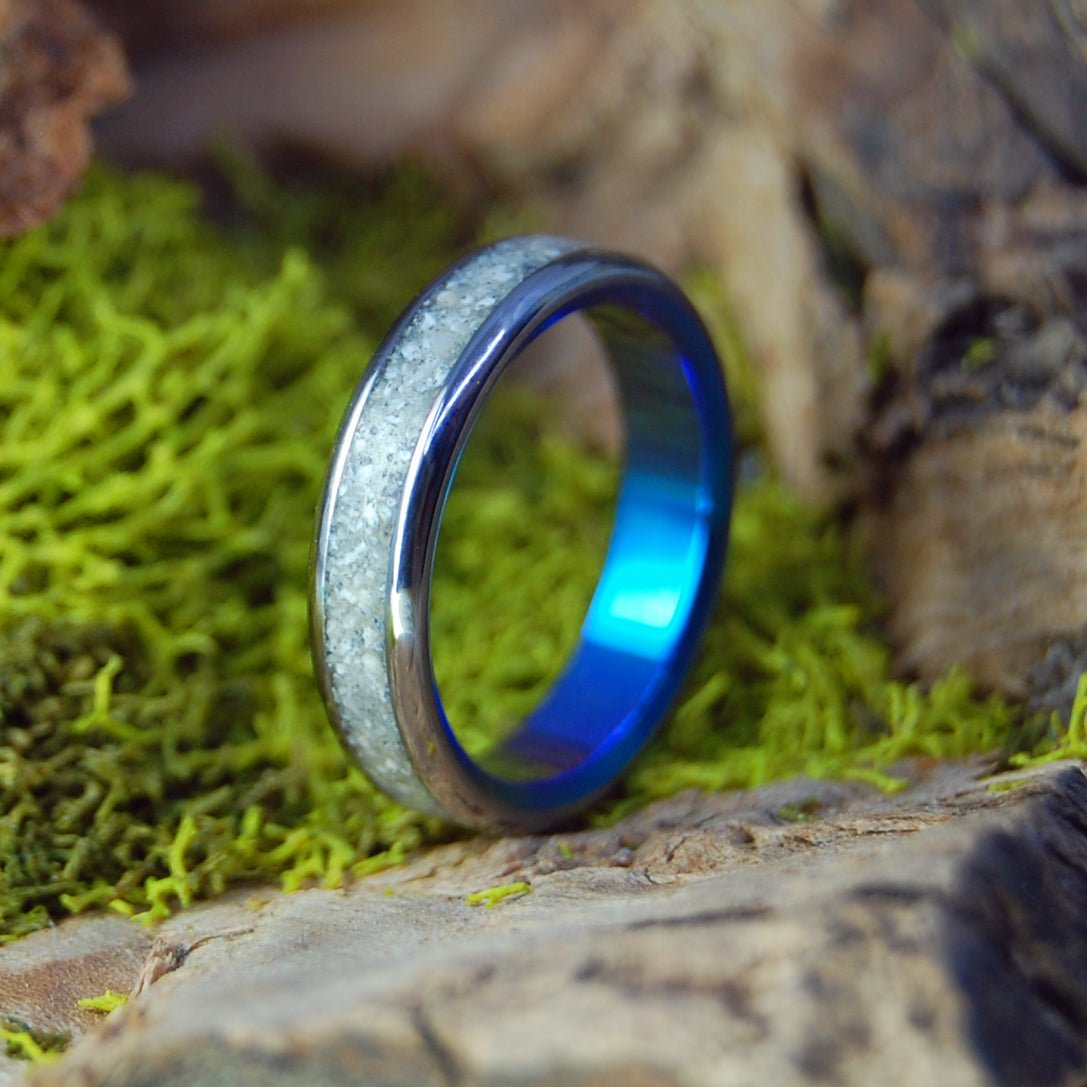 Bora Bora Beach | Men's Beach Sand & Titanium Wedding Ring - Minter and Richter Designs