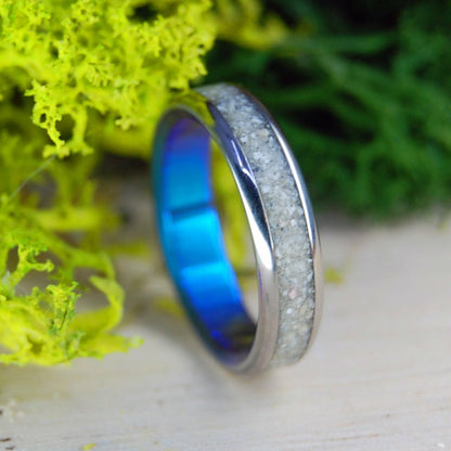 Bora Bora Beach | Men's Beach Sand & Titanium Wedding Ring - Minter and Richter Designs