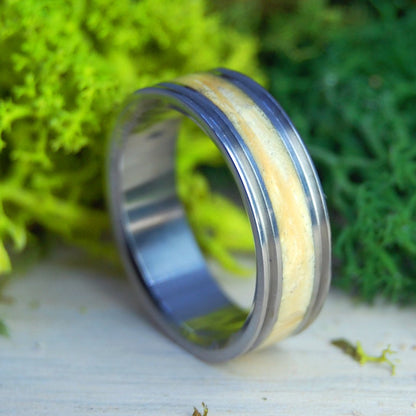 Clearest Box Elder | Men's Box Elder Wood & Titanium Wedding Ring - Minter and Richter Designs