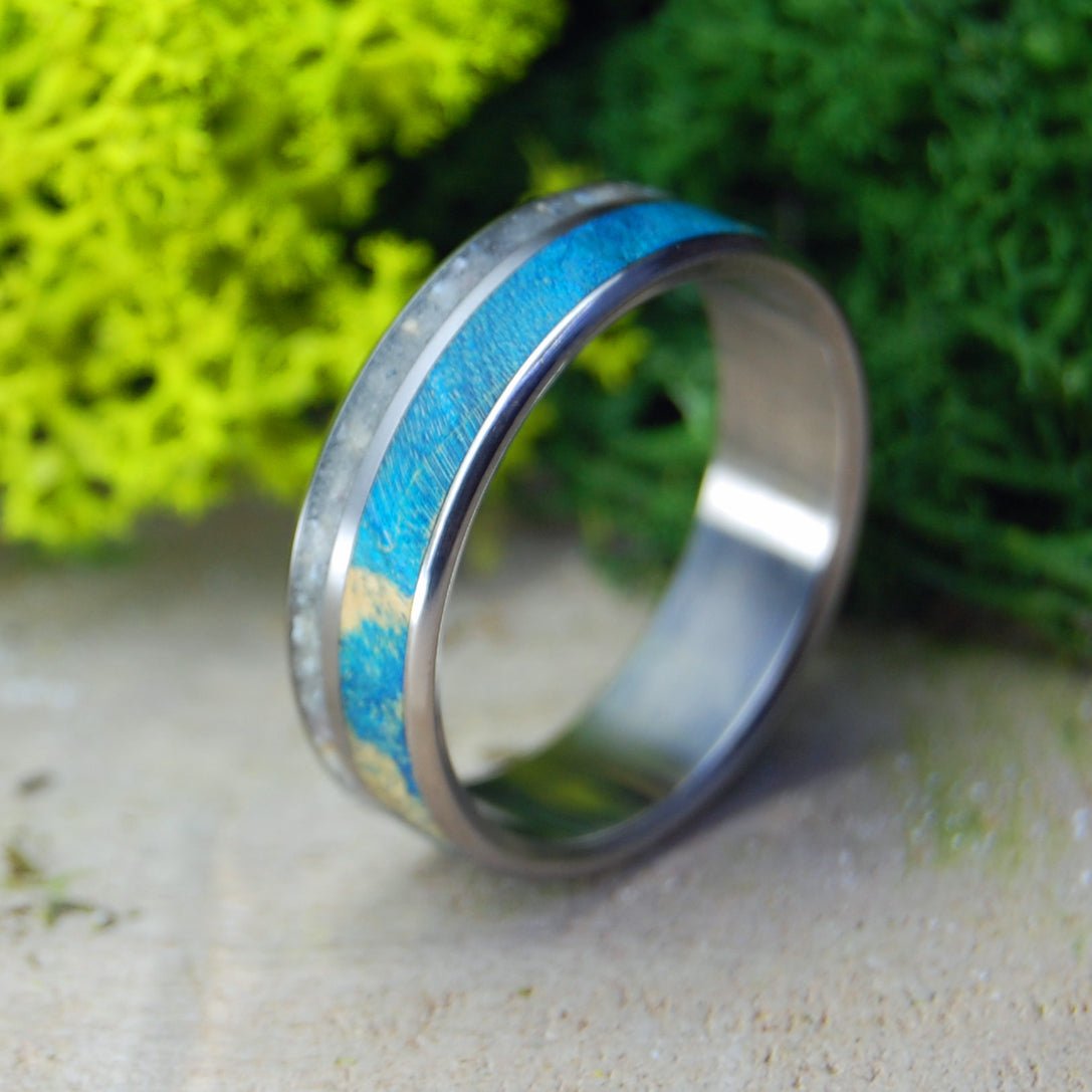 Coast Of St Petes | Men's Beach Sand, Wood & Titanium Wedding Ring - Minter and Richter Designs