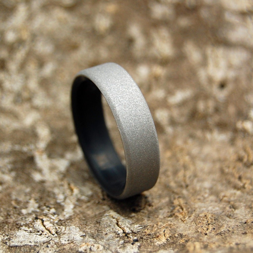 Conquer Kore | Men's Onyx Stone & Titanium Wedding Ring - Minter and Richter Designs