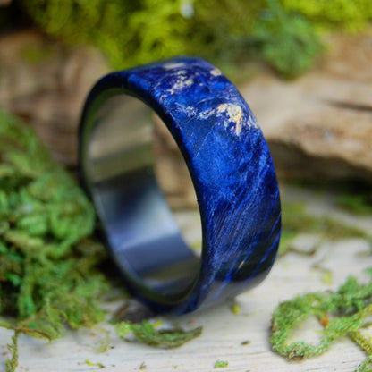 Dark Reflection | Men's Dark Blue Box Elder Wood & Titanium Wedding Ring - Minter and Richter Designs