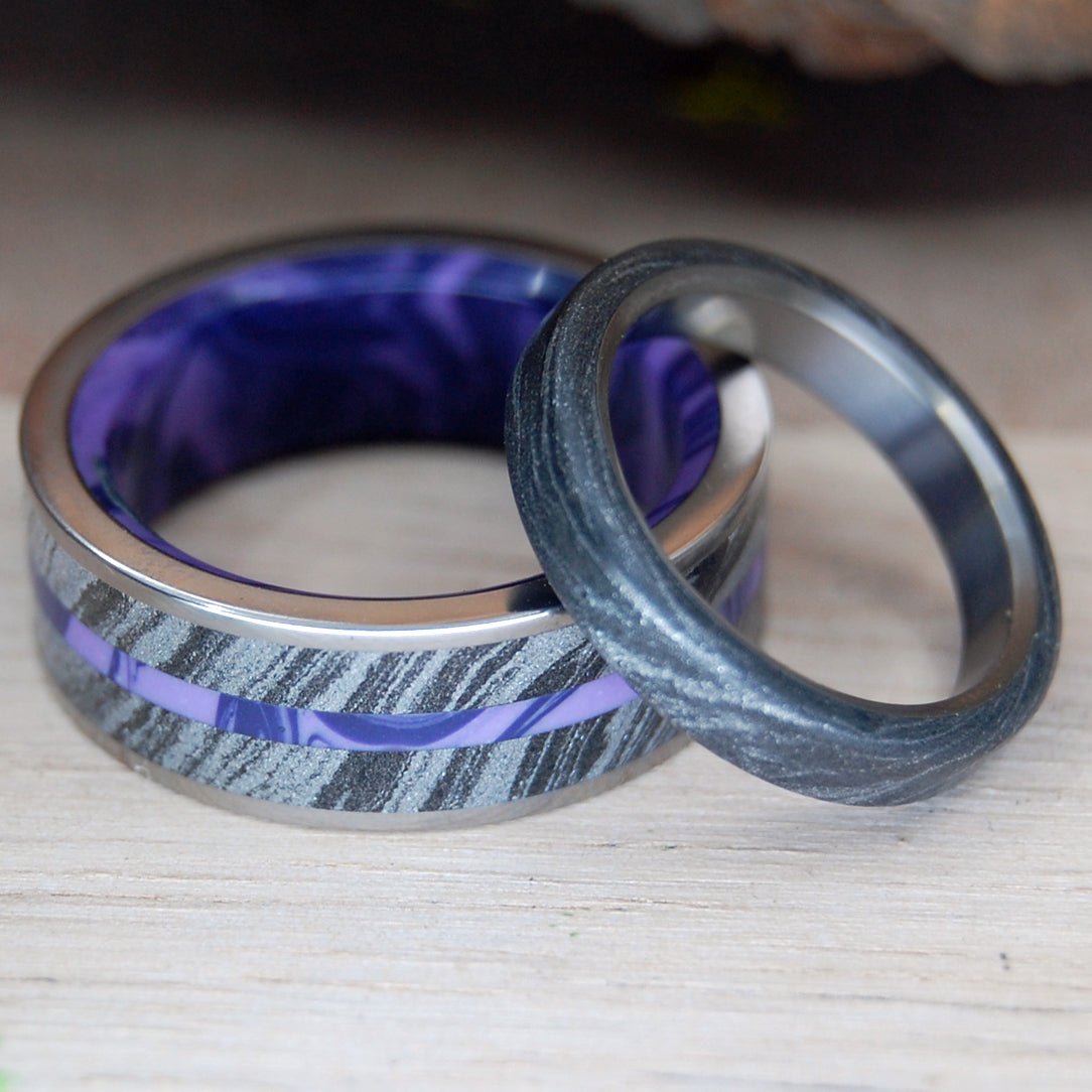 Deep Purple Titanium Ring / Engagement rings / Wedding ring / Gifts for him / Gifts store for her / Unique jewellery / Titanium band / Titanium