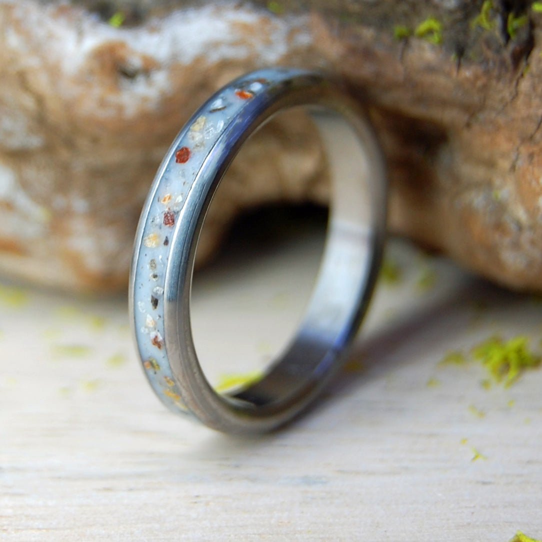 Dinosaurs Of Costa Rica | Men's Dinosaur Teeth, Dinosaur Bone, Costa Rican Sand & Titanium Wedding Ring - Minter and Richter Designs