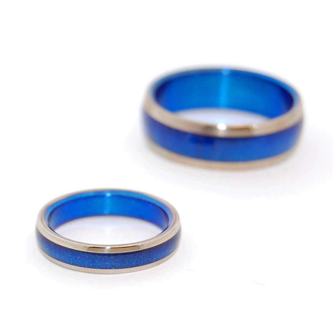 Duomo Blue Star | Blue Resin Domed Titanium Wedding Ring Set - Blue Wedding Ring - Minter and Richter Designs