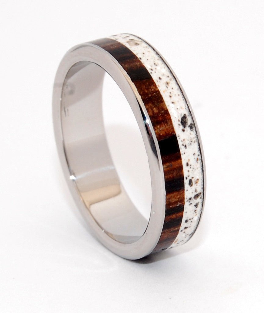 Faith | Men's Beach Sand, Palm Tree Wood & Titanium Wedding Ring - Minter and Richter Designs