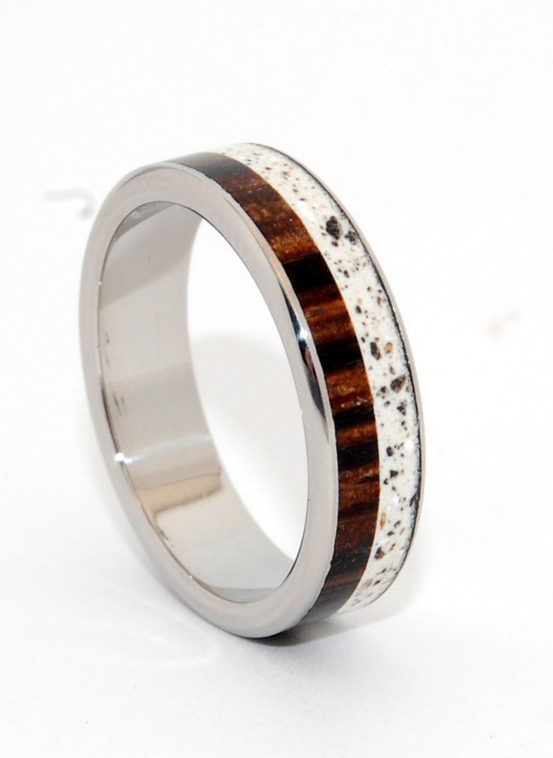 Faith | Men's Beach Sand, Palm Tree Wood & Titanium Wedding Ring - Minter and Richter Designs