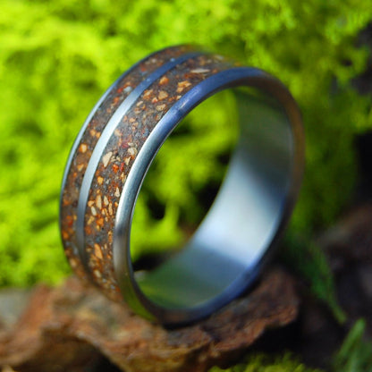 Field of Dreams to Turner Field | Men's Pitchers Mound Dirt & Titanium Wedding Ring - Minter and Richter Designs