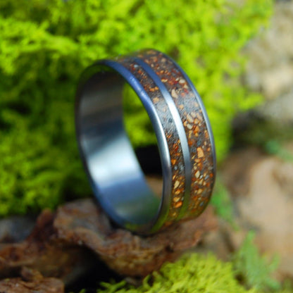 Field of Dreams to Turner Field | Men's Pitchers Mound Dirt & Titanium Wedding Ring - Minter and Richter Designs