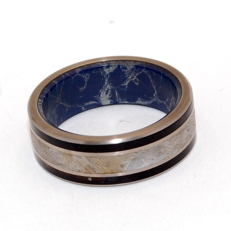 Forte | Men's Meteorite, Water Buffalo Horn & Titanium Wedding Ring - Minter and Richter Designs