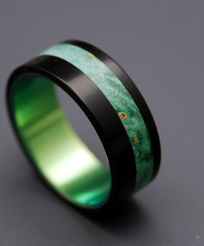 Galway | Men's Green Box Elder, Black Resin & Titanium Wedding Ring - Minter and Richter Designs