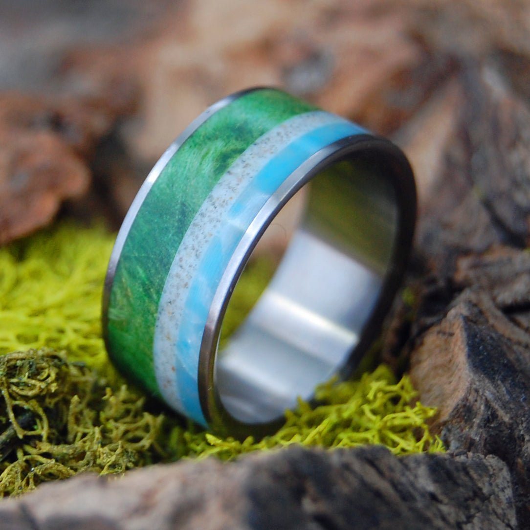 Grass Beach Ocean Sky | Men's Beach Sand, Larimar Stone, Green Box Elder Wood & Titanium Wedding Ring - Minter and Richter Designs