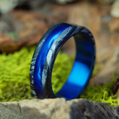 Greek God Vintage Blue Ii | Men's Vintage Blue Marbled Resin, Black M3 Titanium & Titanium Wedding Ring - Minter and Richter Designs