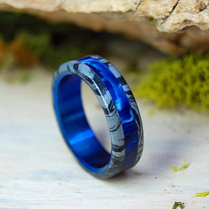 Greek God Vintage Blue Ii | Men's Vintage Blue Marbled Resin, Black M3 Titanium & Titanium Wedding Ring - Minter and Richter Designs