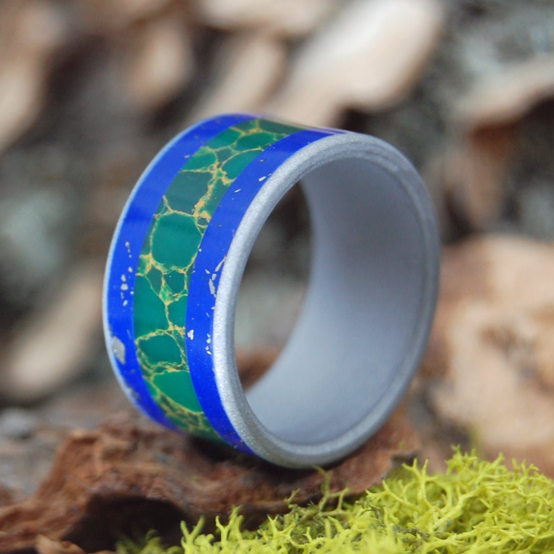 Heart Of Gold | Men's Lapis Lazuli Stone, Gold Webbed Egyptian Jade & Titanium Wedding Ring - Minter and Richter Designs