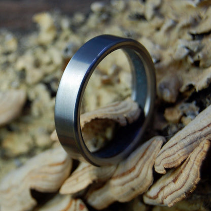 Humble Cohasset Ma | Men's Cohasset Beach Sand & Titanium Wedding Ring - Minter and Richter Designs