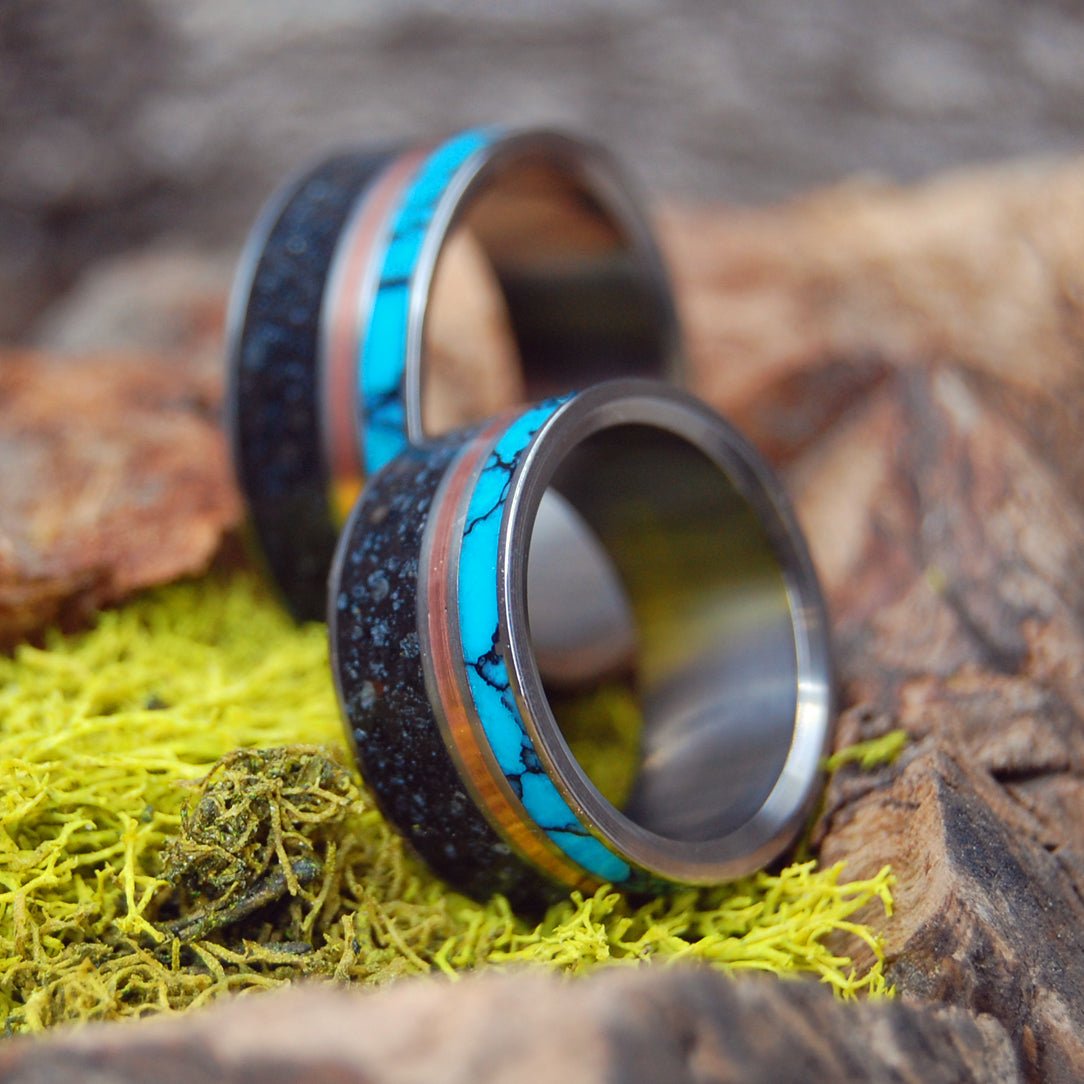 I Lava Iceland | Icelandic Beach Sand, Turquoise & Copper - Wedding Ring Set - Minter and Richter Designs