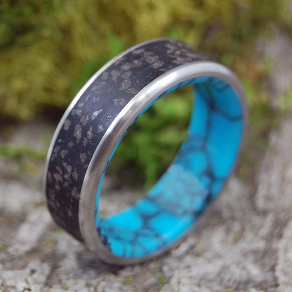 Icelandic Diamond Beach | Men's Turquoise, Icelandic Beach Sand & Titanium Wedding Ring - Minter and Richter Designs