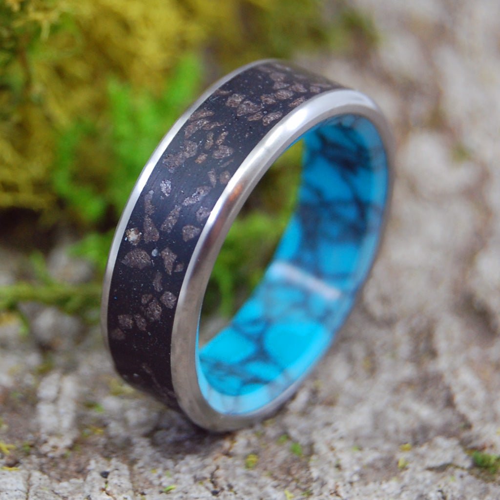 Icelandic Diamond Beach | Men's Turquoise, Icelandic Beach Sand & Titanium Wedding Ring - Minter and Richter Designs