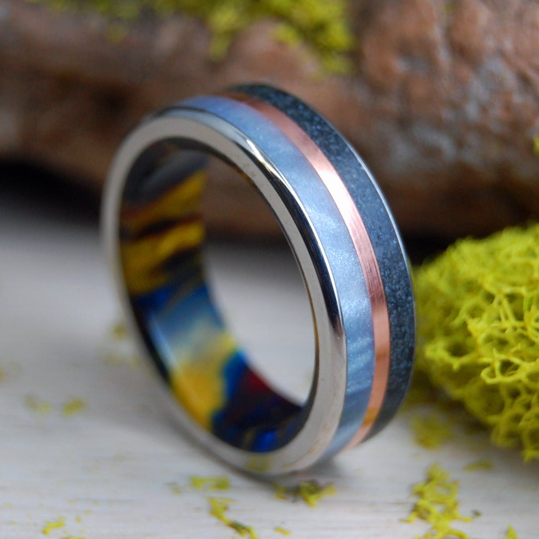 Icelandic Lava Burst | Men's Copper, Gray Marbled Opalescent, Icelandic Lava & Titanium Wedding Ring - Minter and Richter Designs