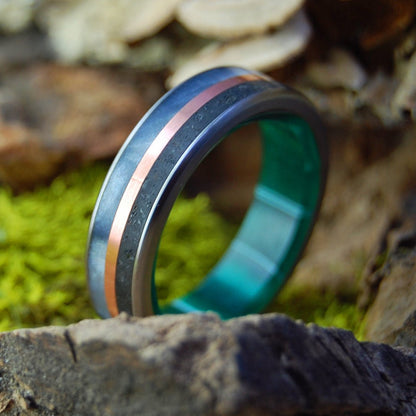 Icelandic Lava Green Burst | Men's Copper, Gray Marbled Opalescent, Icelandic Lava & Titanium Wedding Ring - Minter and Richter Designs