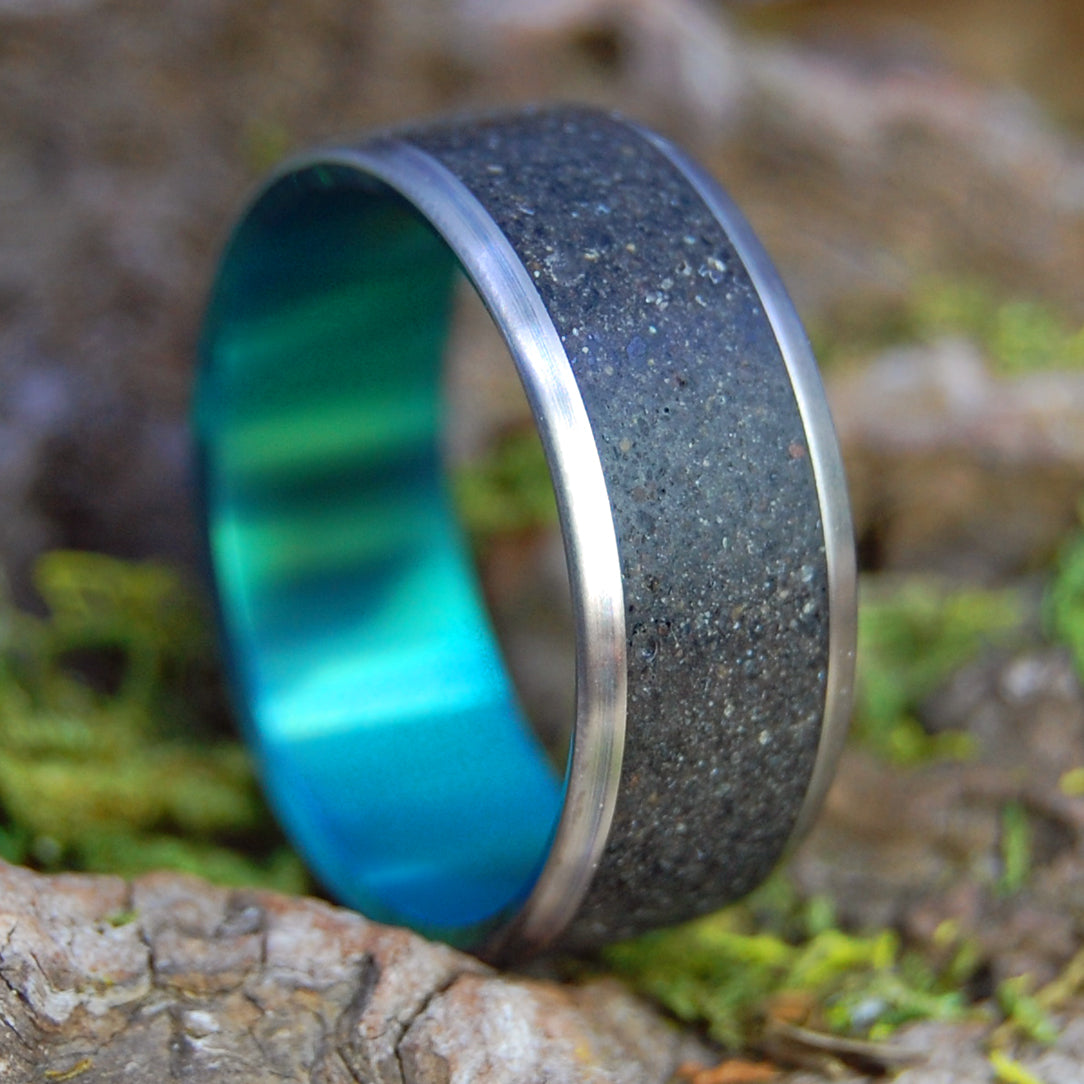 ICELANDIC GREEN AURORA | Beach Sand Lava - Titanium Wedding Ring - Minter and Richter Designs