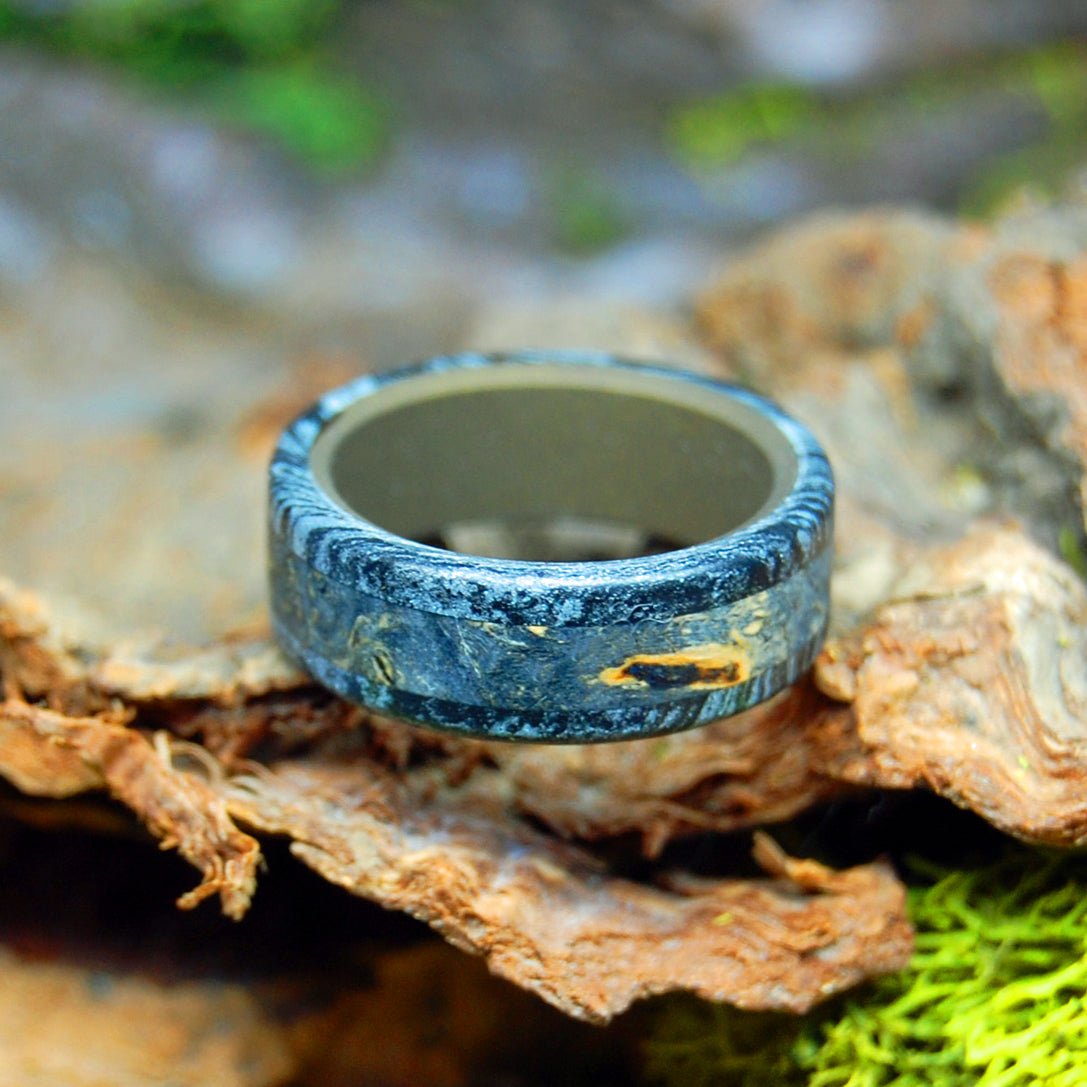 Interwoven Fates | Men's Black Box Elder Wood & Black Titanium Wedding Ring - Minter and Richter Designs