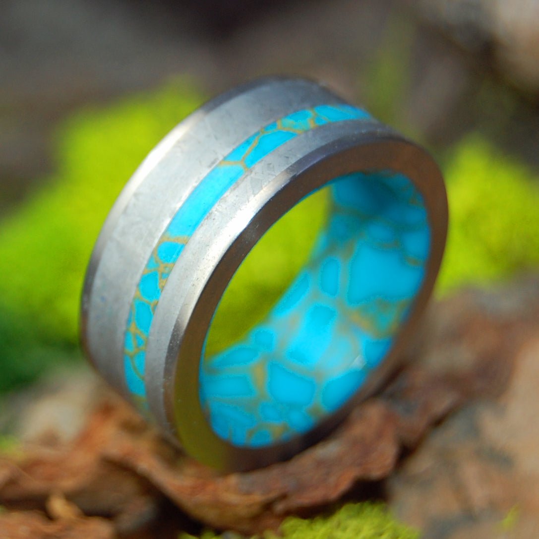 Kingsman Meteorite | Men's Meteorite, Kingsman Gold Webbed Turquoise & Titanium Wedding Ring - Minter and Richter Designs