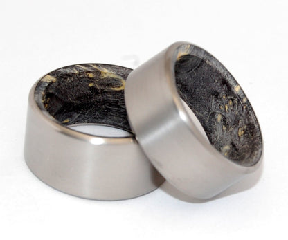 Kore | Black Box Elder Wood - Wooden Wedding Ring - Minter and Richter Designs