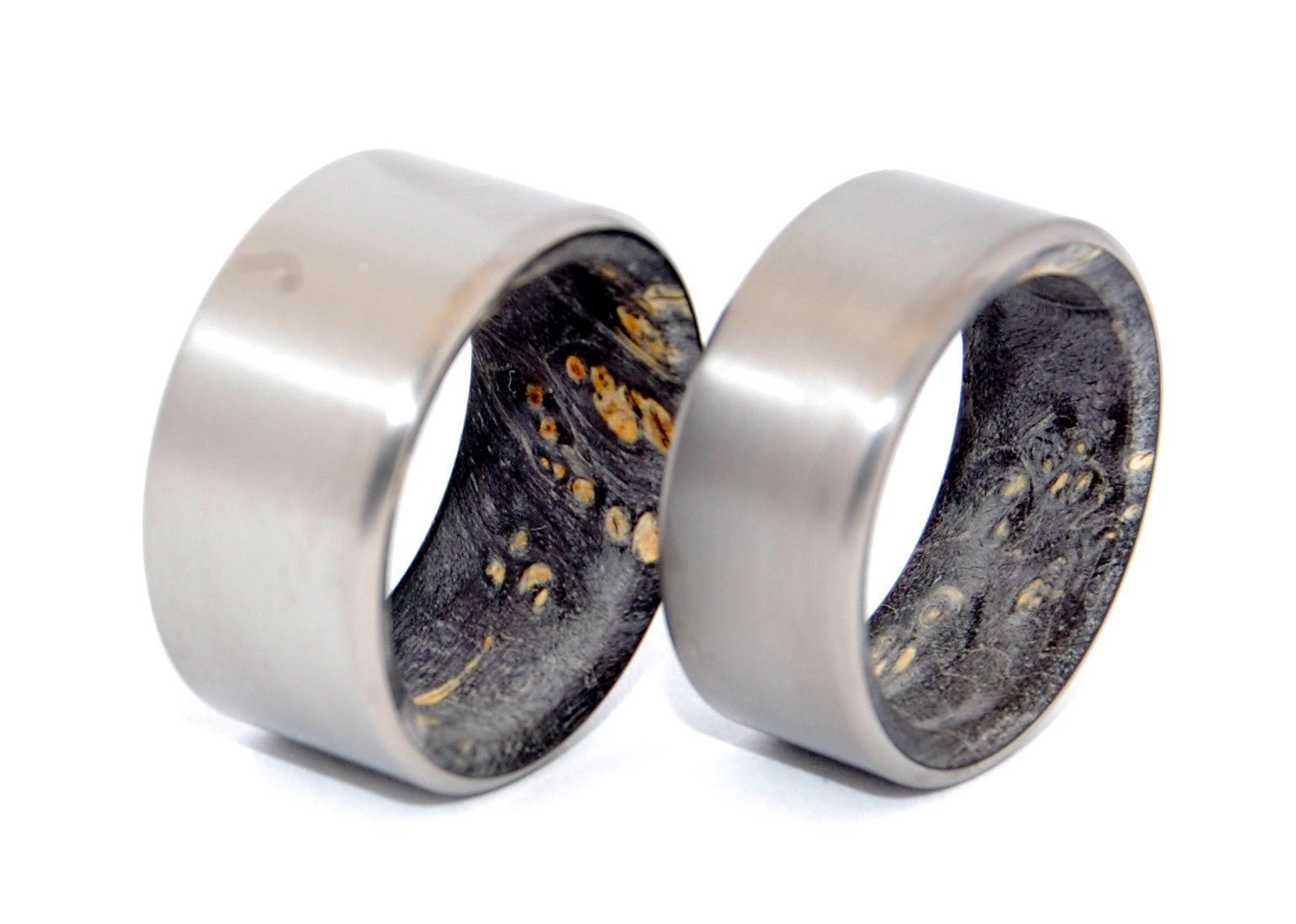 Kore | Black Box Elder Wood - Wooden Wedding Ring - Minter and Richter Designs