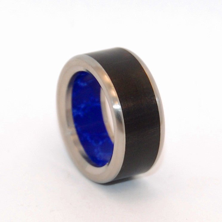 Lion's Approval | Men's Sodalite Stone, Ebony Wood & Titanium Wedding Ring - Minter and Richter Designs