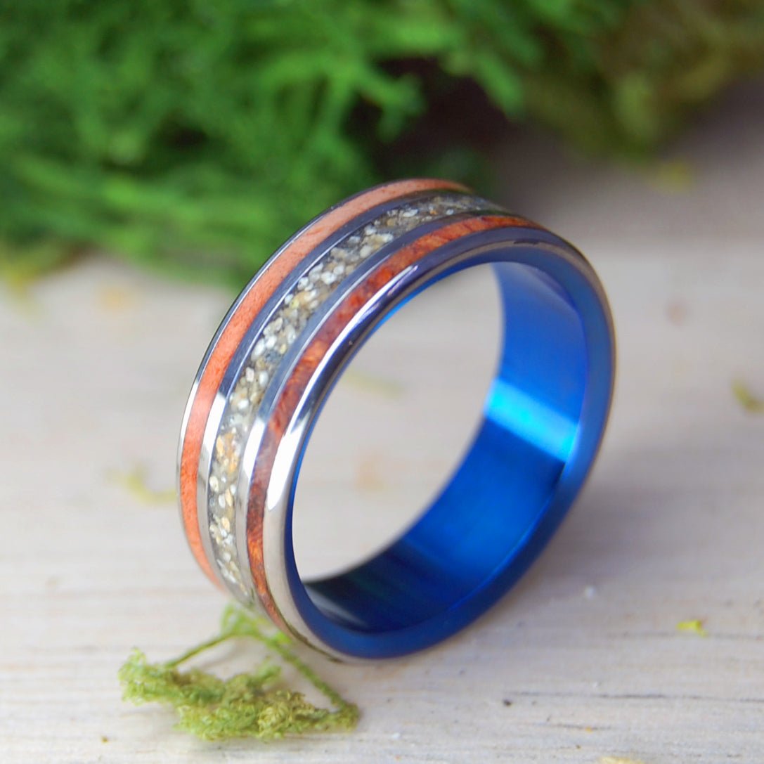 Los Tubos Manati | Men's Puerto Rican Beach Sand, Amboyna Wood & Titanium Wedding Ring - Minter and Richter Designs