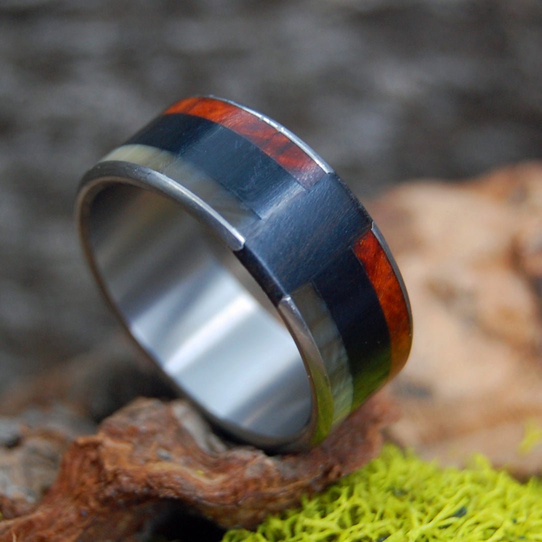 Love Never Fails | Men's Sheep Horn, Onyx Stone, Red Oak Wood & Titanium Wedding Ring - Minter and Richter Designs