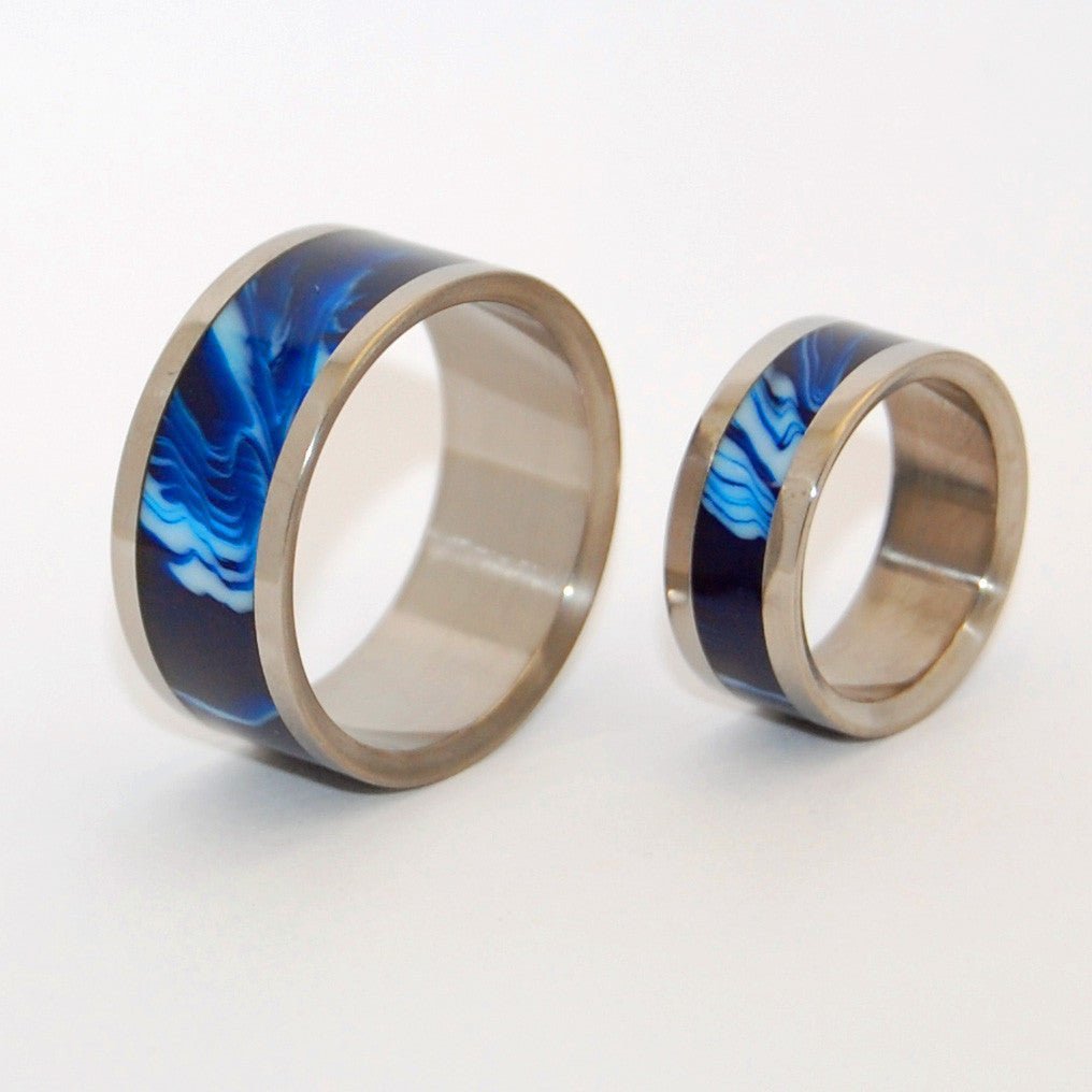 Macrocosmos | Vintage Blue Resin - Titanium Wedding Ring Set - Blue Wedding Ring - Minter and Richter Designs