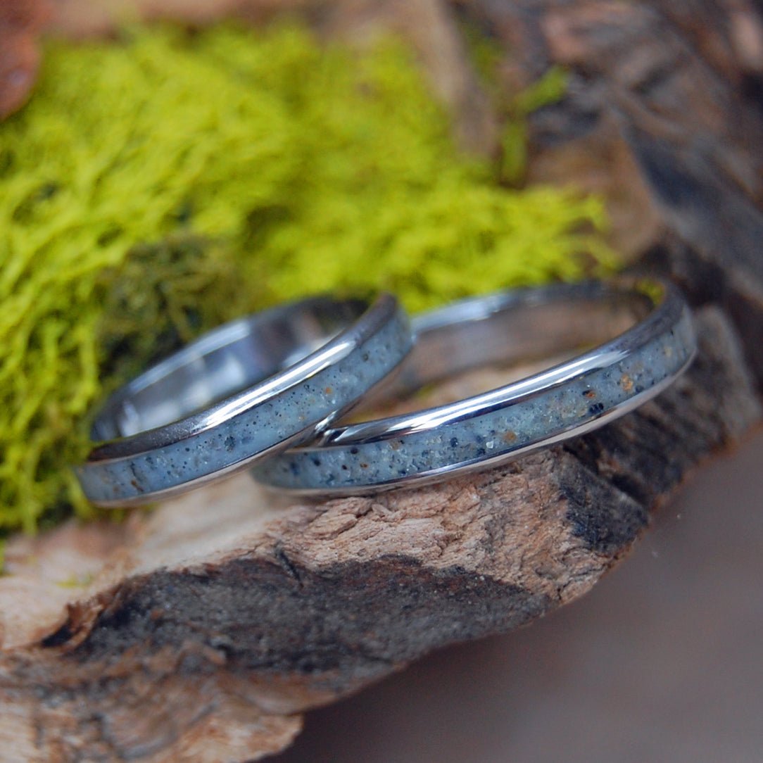 Meet Me At Martha's Vineyard | Martha's Vineyard Beach Sand - Unique Wedding Ring Ring - Minter and Richter Designs