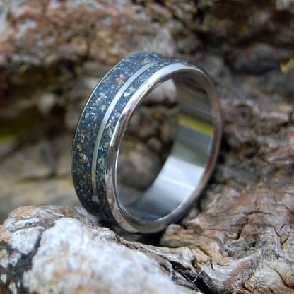 Meteorite Hits Maui | Men's Meteorite, Kaanapali Maui Beach Sand & Titanium Wedding Ring - Minter and Richter Designs