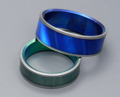 Midnight & Sea Moss | Men's Blue & Green Marbled Opalescent Resin & Titanium Wedding Ring - Minter and Richter Designs